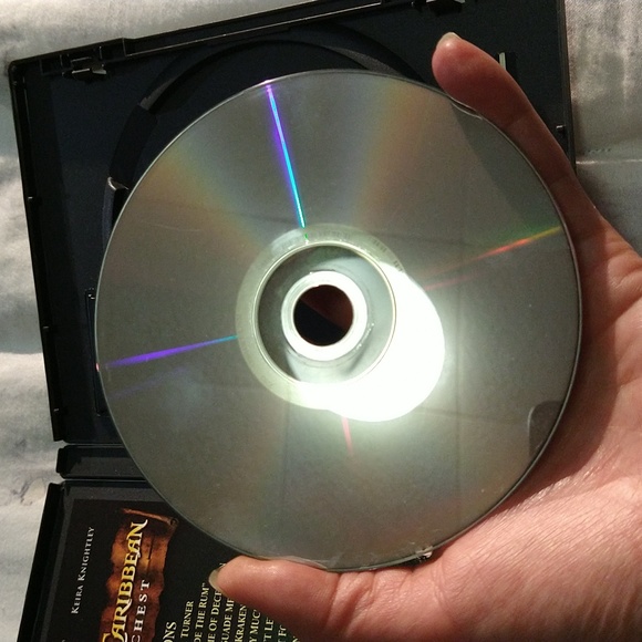 Pirates of the Caribbean dead Man's chest DVD - Picture 6 of 8